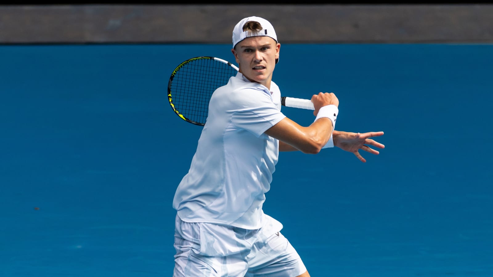 Holger Rune reacts to ‘long’ 11-minute medical timeout of Jannik Sinner during their Australian Open clash
