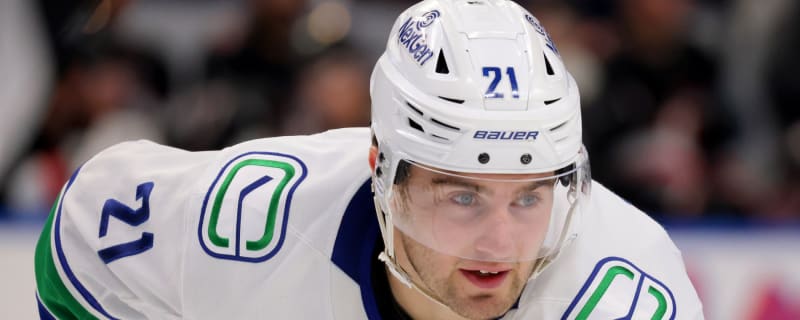 Report reveals which teams are showing interest in Canucks' Nils Hoglander