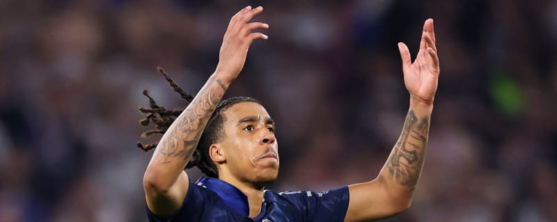 'Already a leader' – Man Utd star praised for defending young teammate against Newcastle ‘bully’