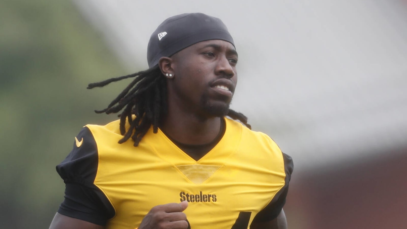 Steelers rookie officially wins starting job