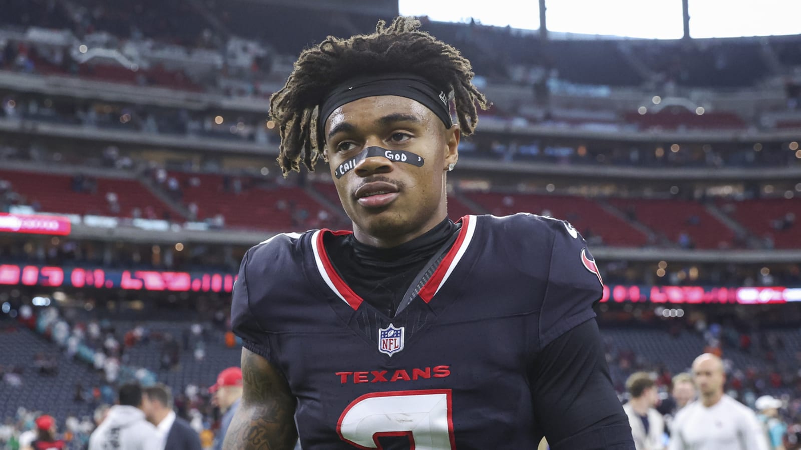 Texans provide concerning update on Tank Dell injury