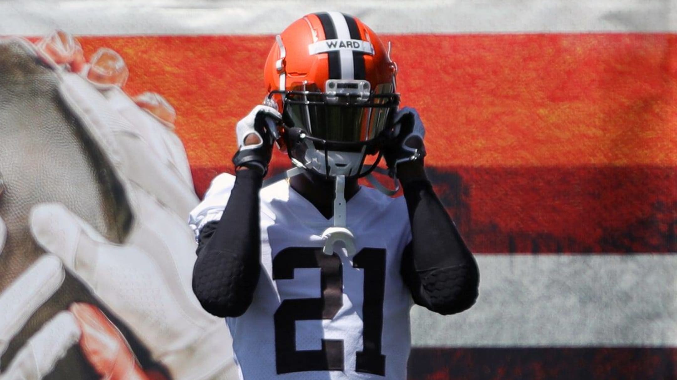 Browns get back 3, not top corner Denzel Ward for Steelers