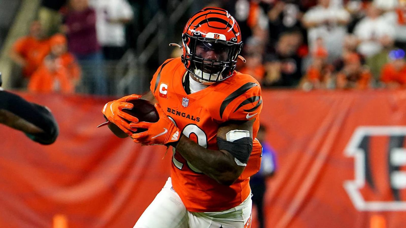 Bengals' Mixon suffered 'minor' ankle injury in win over Jags