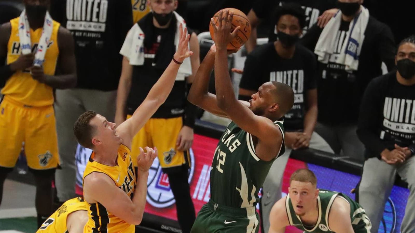 NBA world reacts to Khris Middleton's game-winner