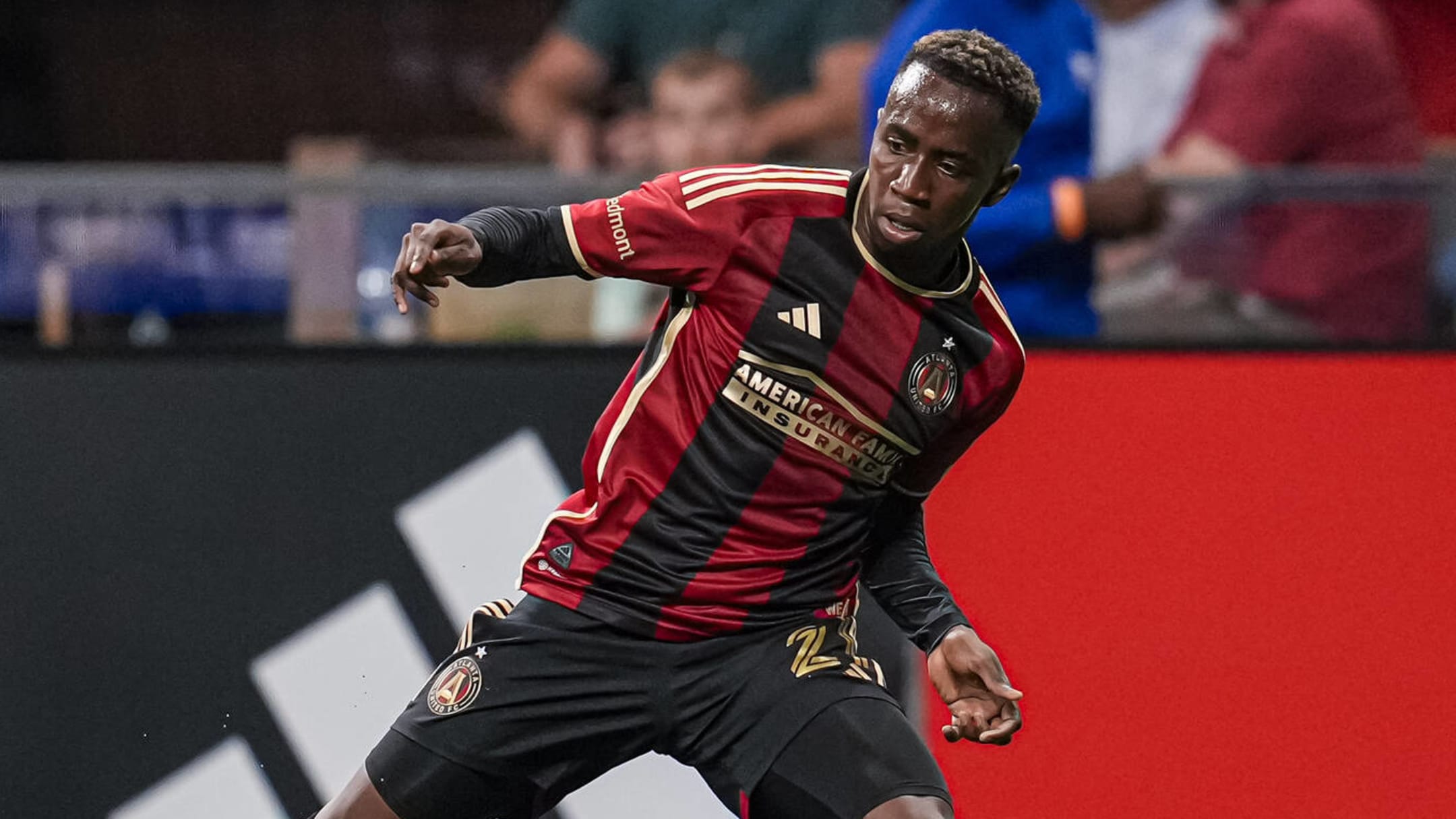 Atlanta United clinches playoff spot with 4-1 win over CF Montreal