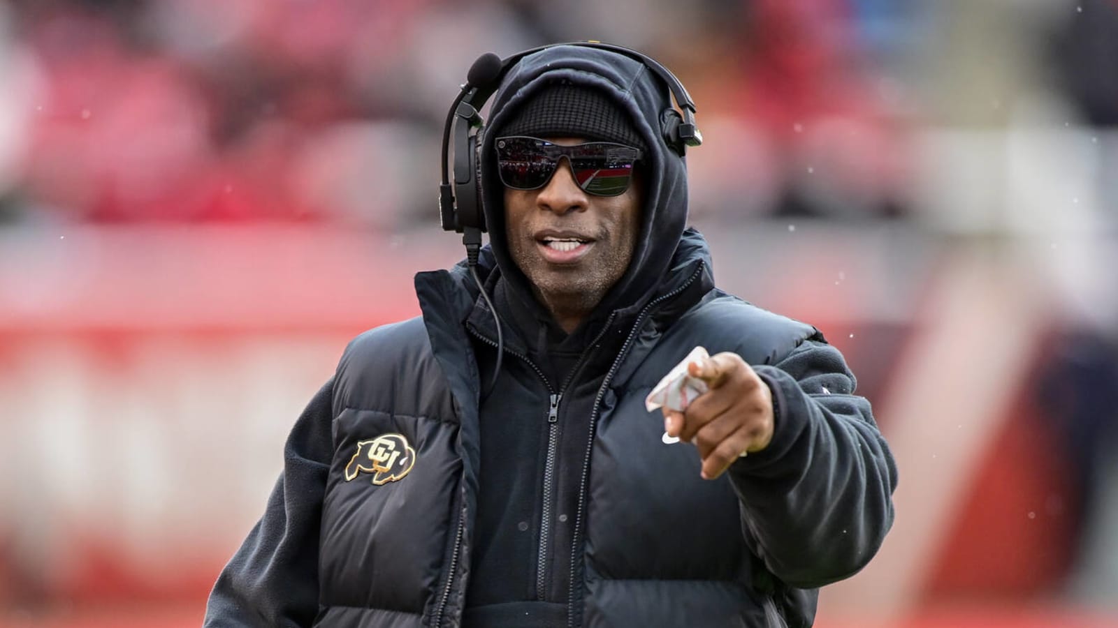 Deion Sanders loses several players to transfer portal