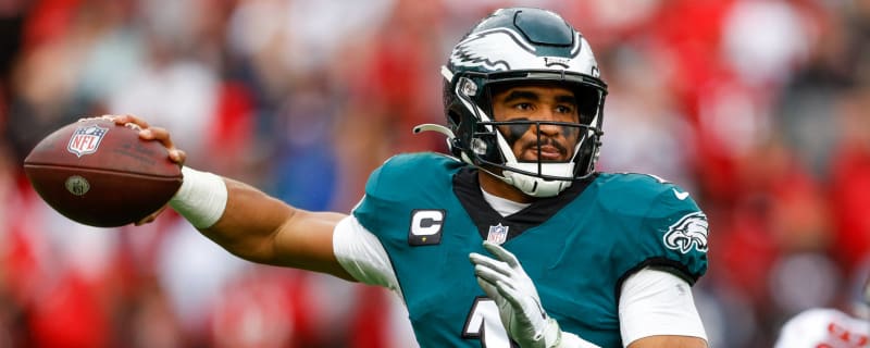 Eagles owner Jeffrey Lurie bringing back Kelly green uniforms, is  'committed' to Jalen Hurts and more - The Athletic