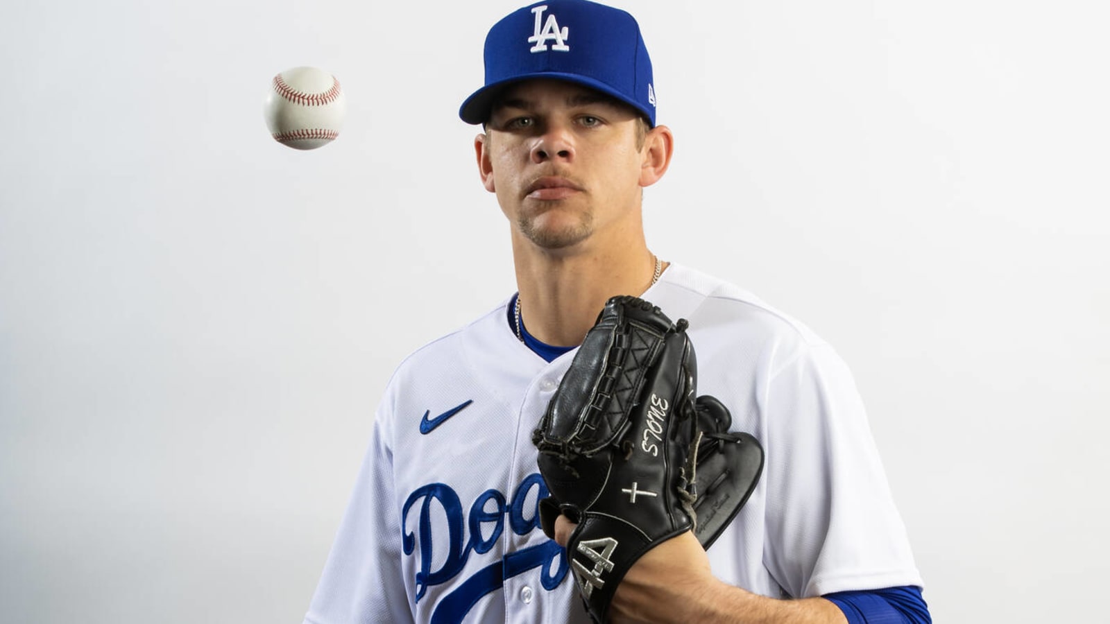 Dodgers Select Gavin Stone, Option Alex Vesia