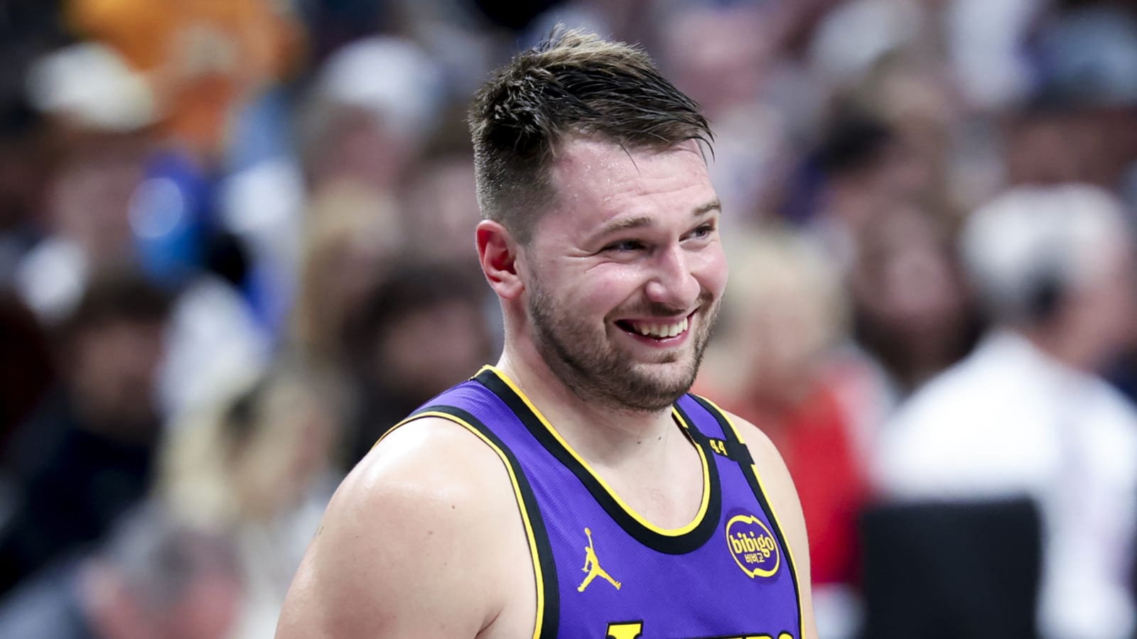 Doncic conquers emotional return to Dallas with monster performance