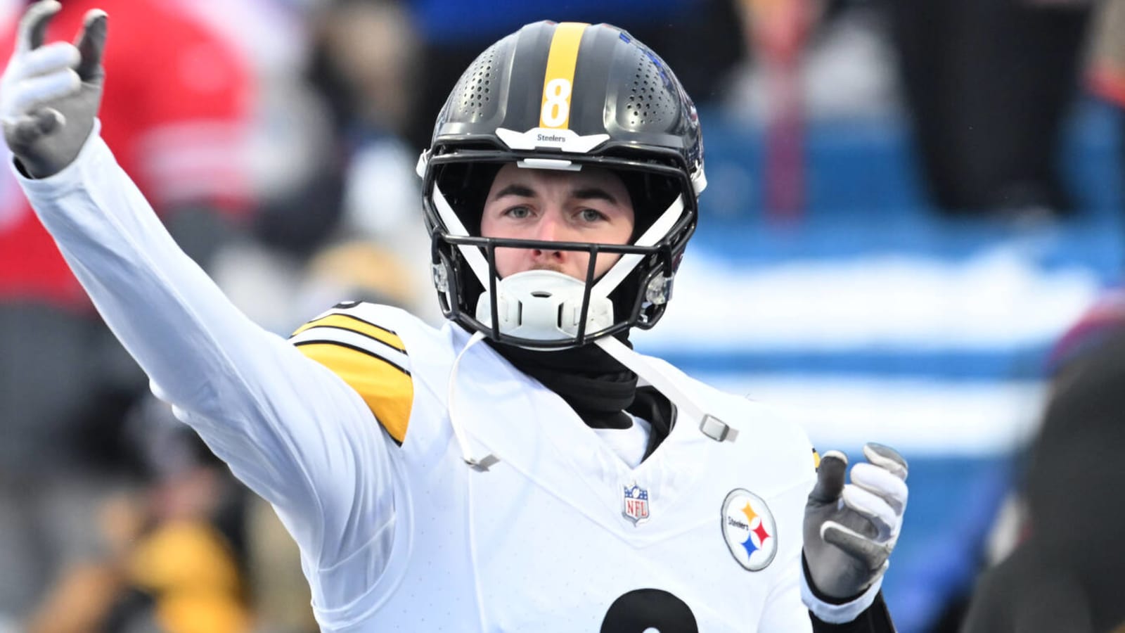 Spiteful Former Steelers Endorse Kenny Pickett Proving Organization