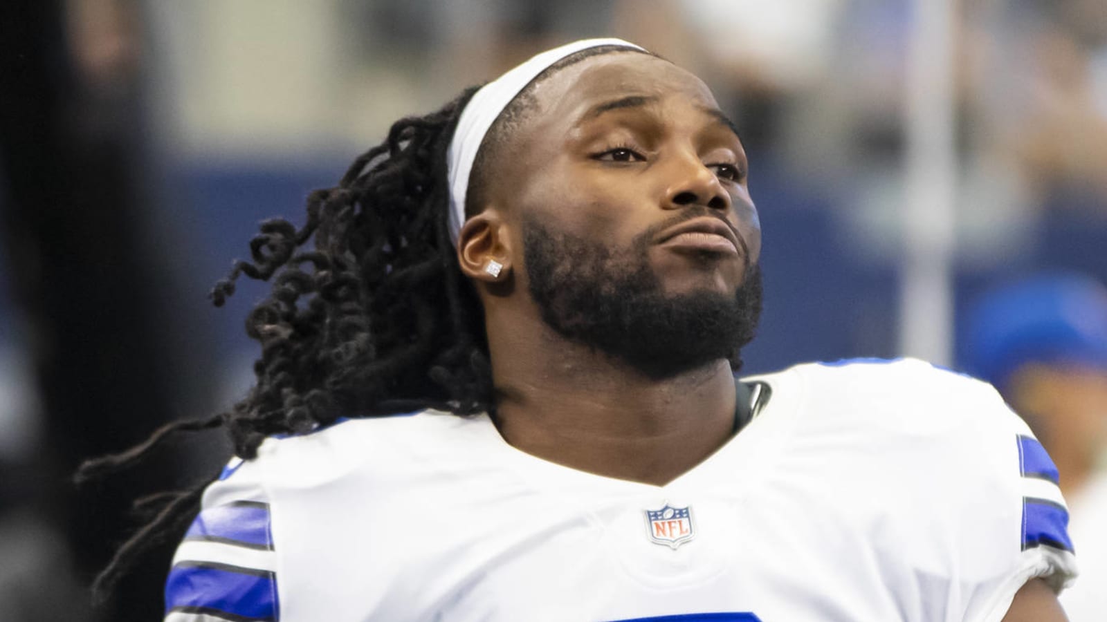 Giants sign ex-Cowboy Jaylon Smith ahead of game against Dallas