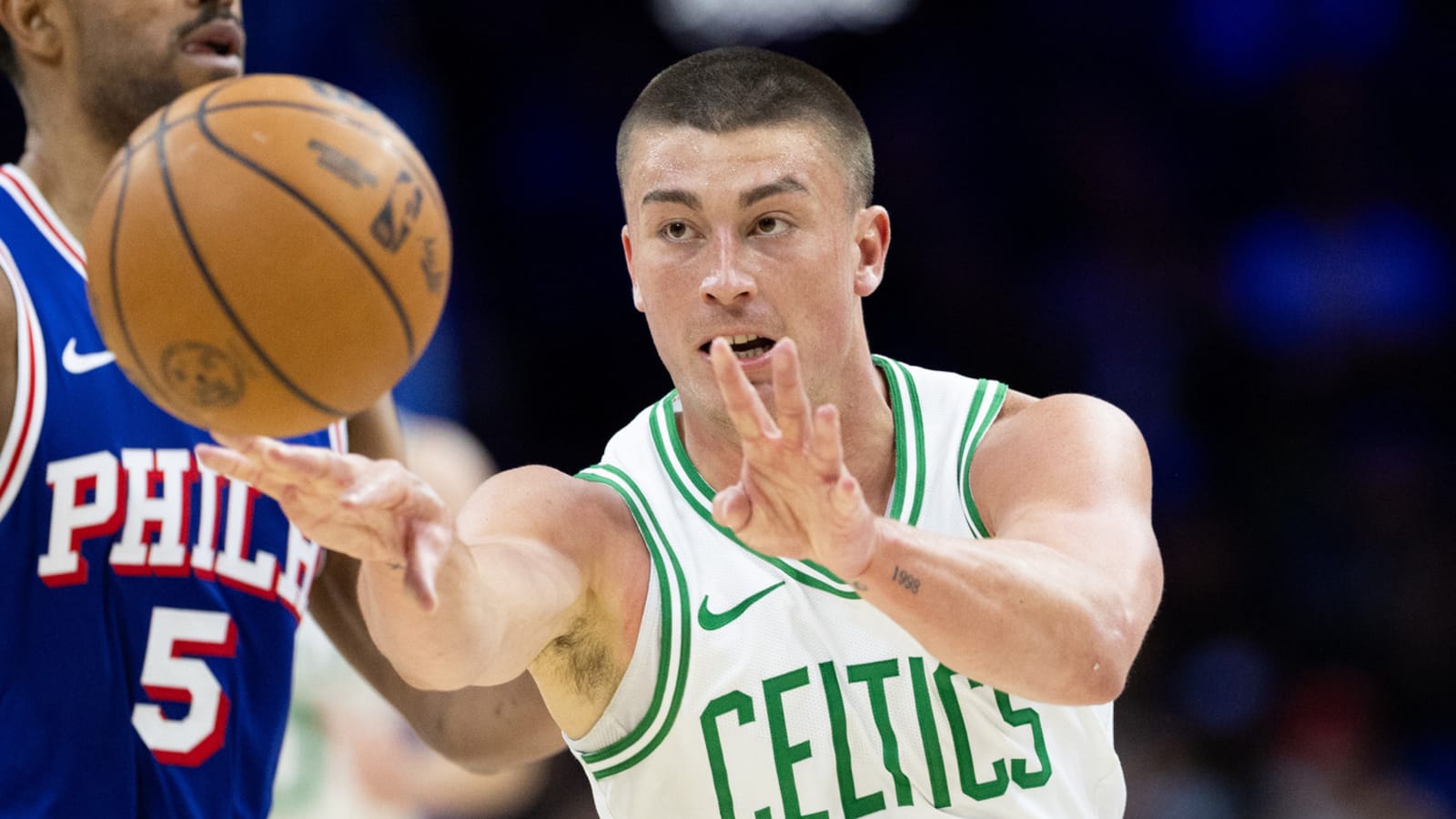 Celtics guard breaks out of slump in blowout win