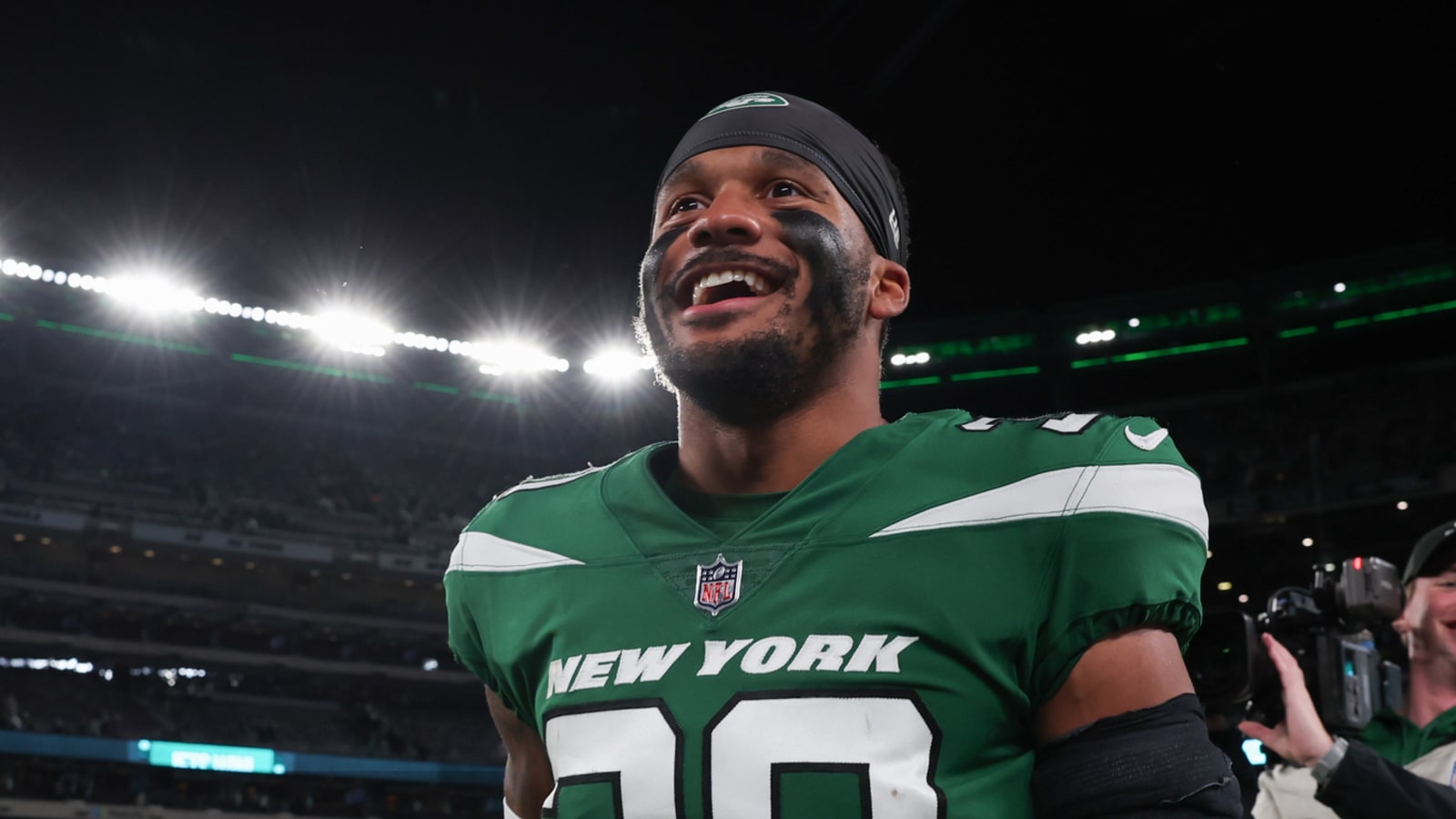 Jets, CB Michael Carter II agree to contract extension