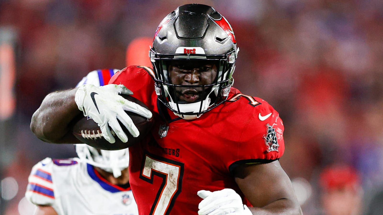 Bucs designate Lavonte David, Leonard Fournette, Giovani Bernard for return