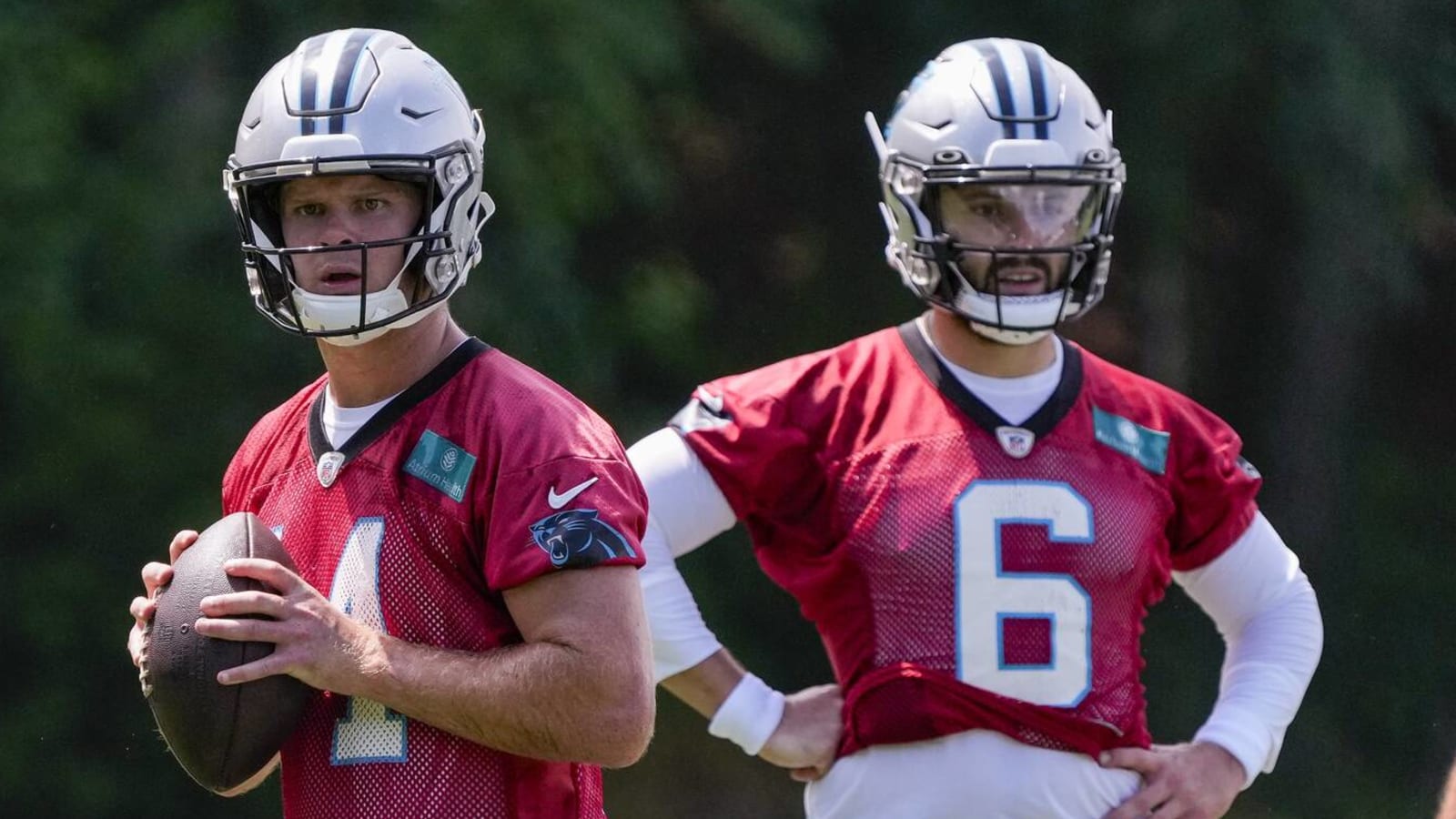 Darnold, Mayfield to split first-team reps in training camp