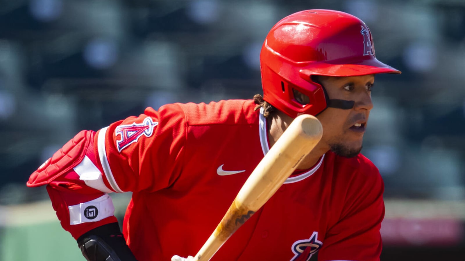 Outfielder Jon Jay retires after 12 years in MLB