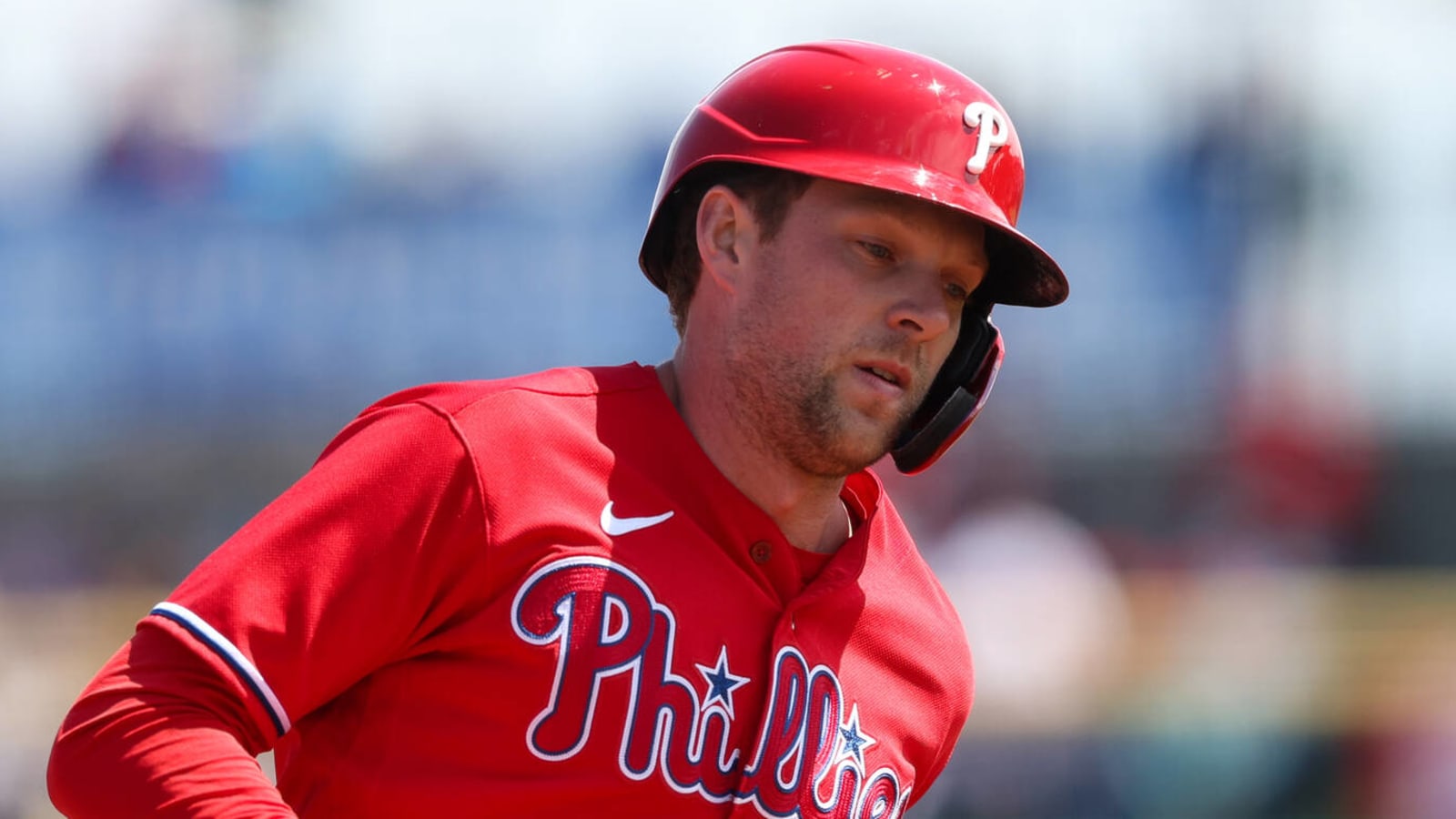 Report: Cubs interested in Rhys Hoskins