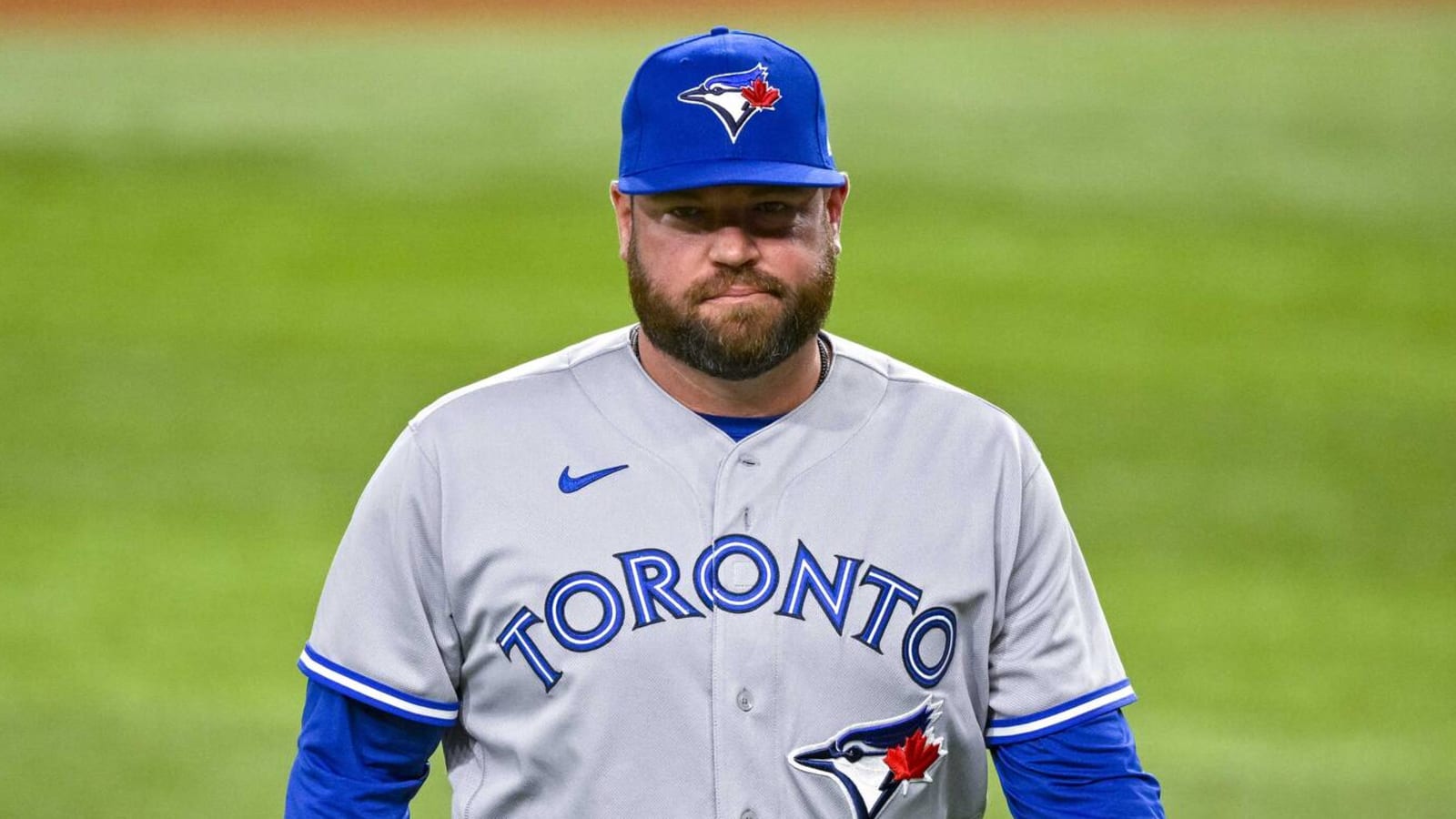 Blue Jays sign manager John Schneider to three-year deal