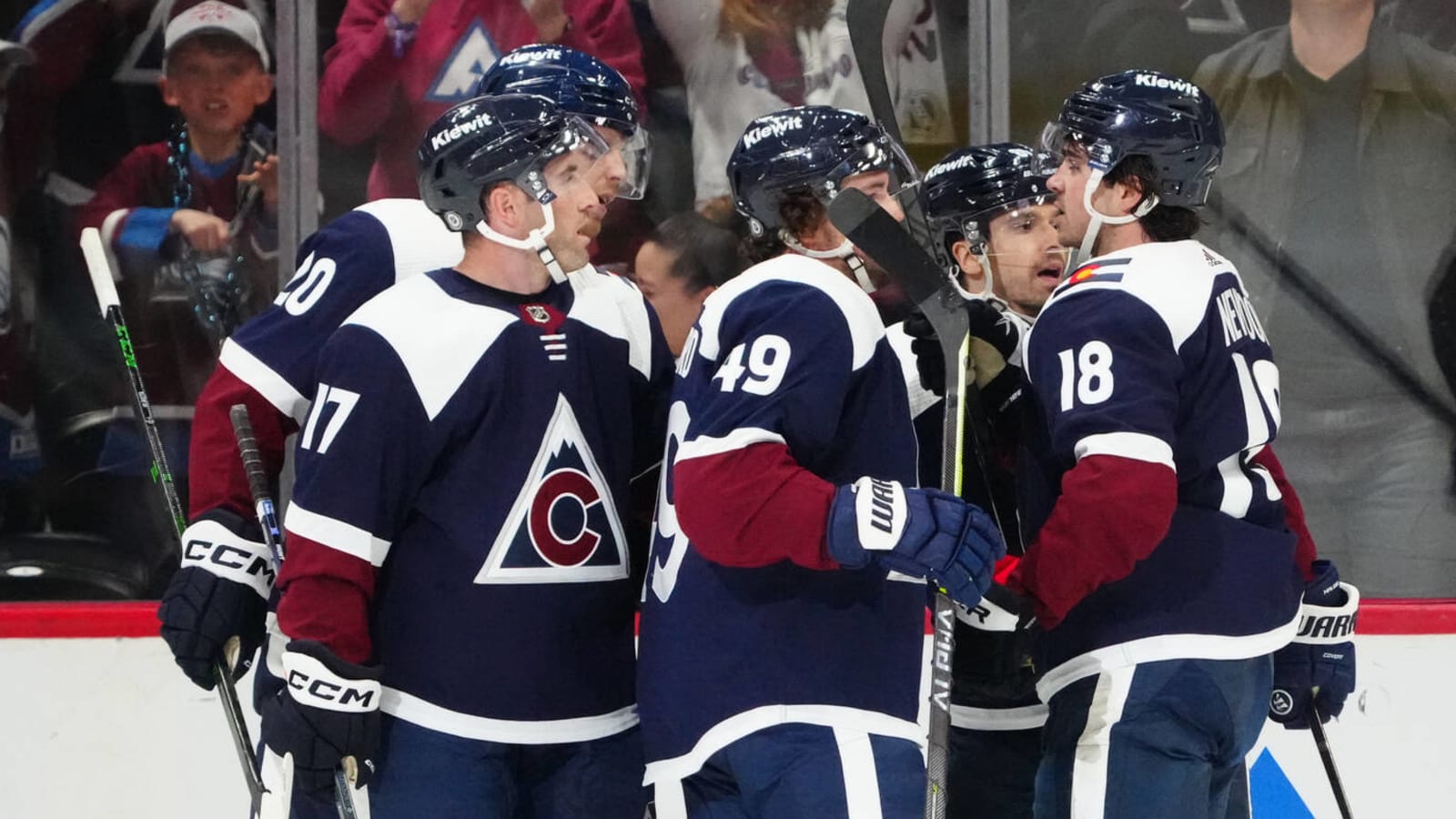 What’s at stake in the NHL: Will Avalanche or Stars win Central Division?