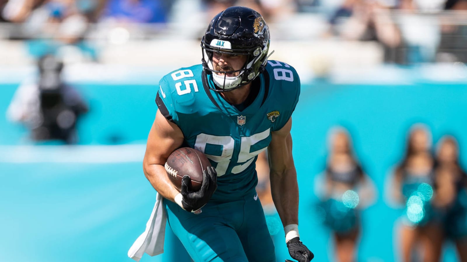 Jaguars tight end Dan Arnold out four to six weeks with MCL sprain