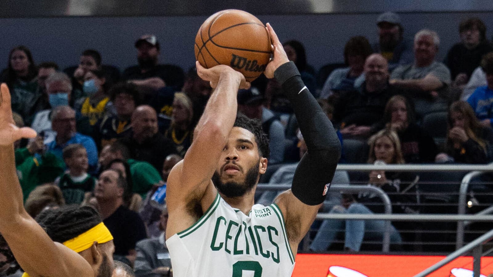 Monday NBA betting: Three-pointer props