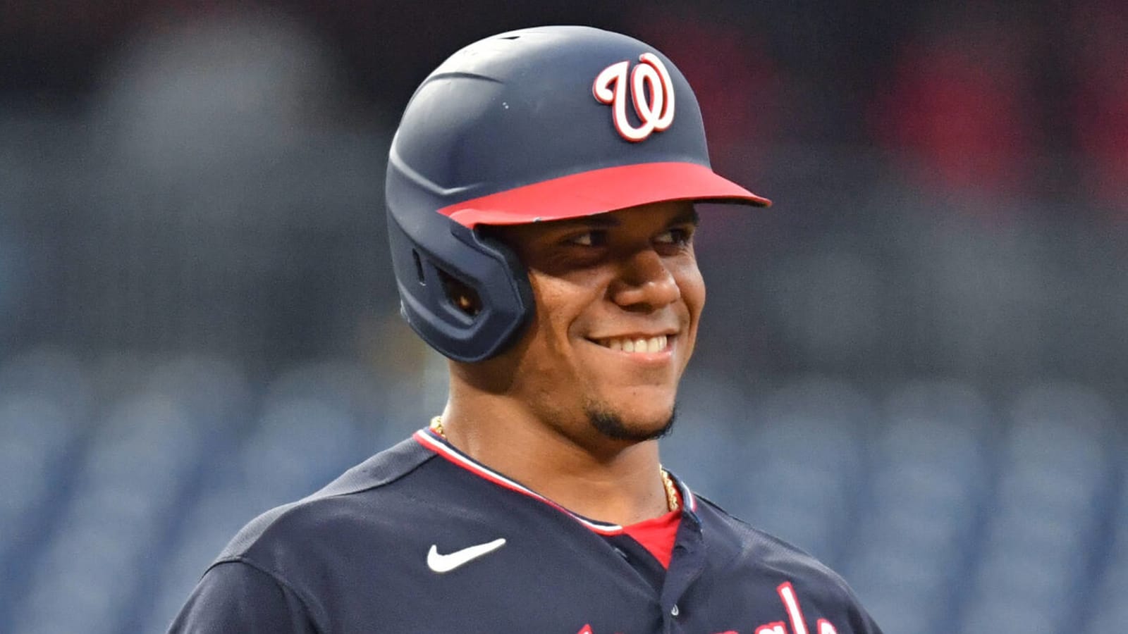 Juan Soto hints he wants to stay with Nationals?