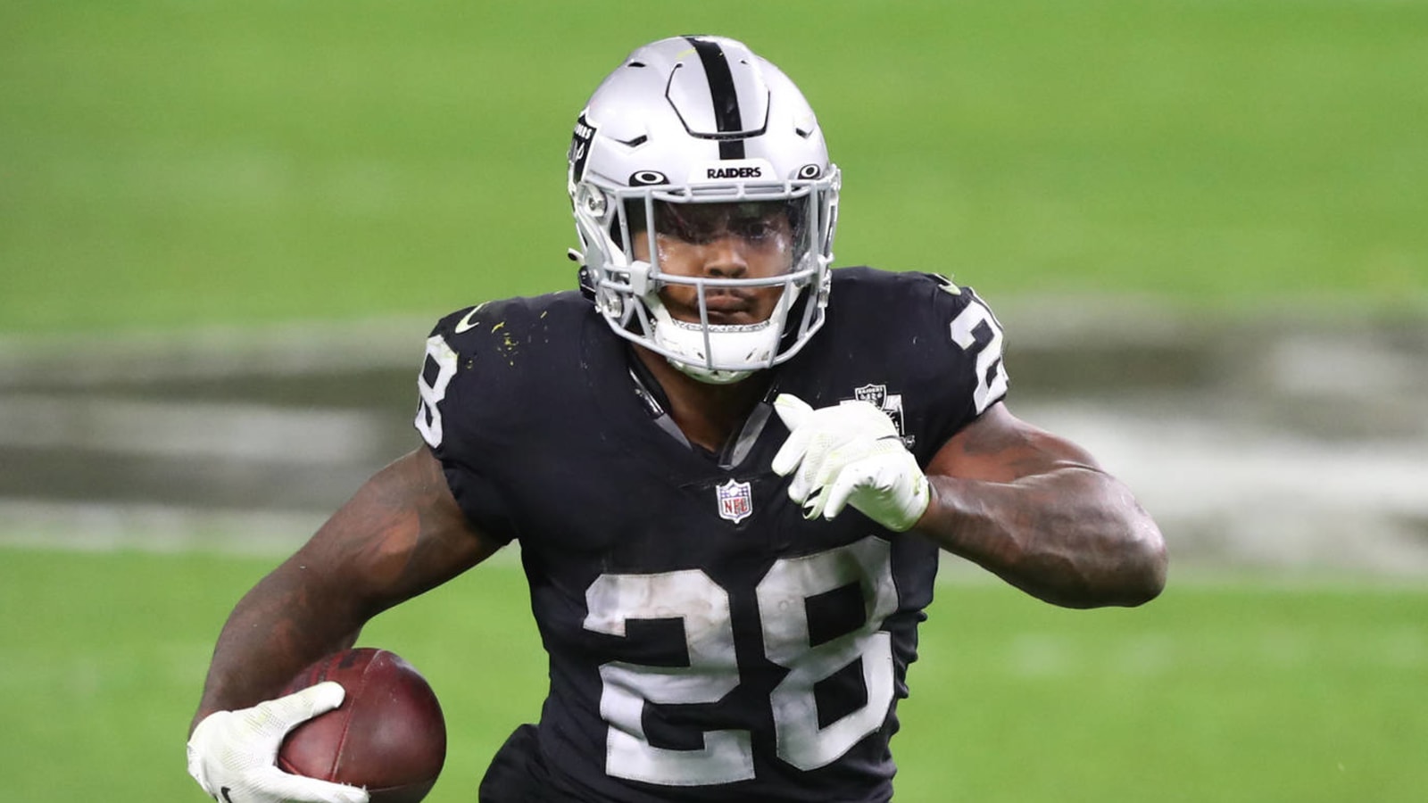 Raiders Pro Bowl RB Josh Jacobs arrested for DUI after win over Broncos