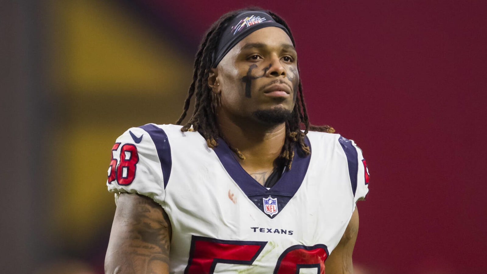 Former Texans LB announces plans to retire