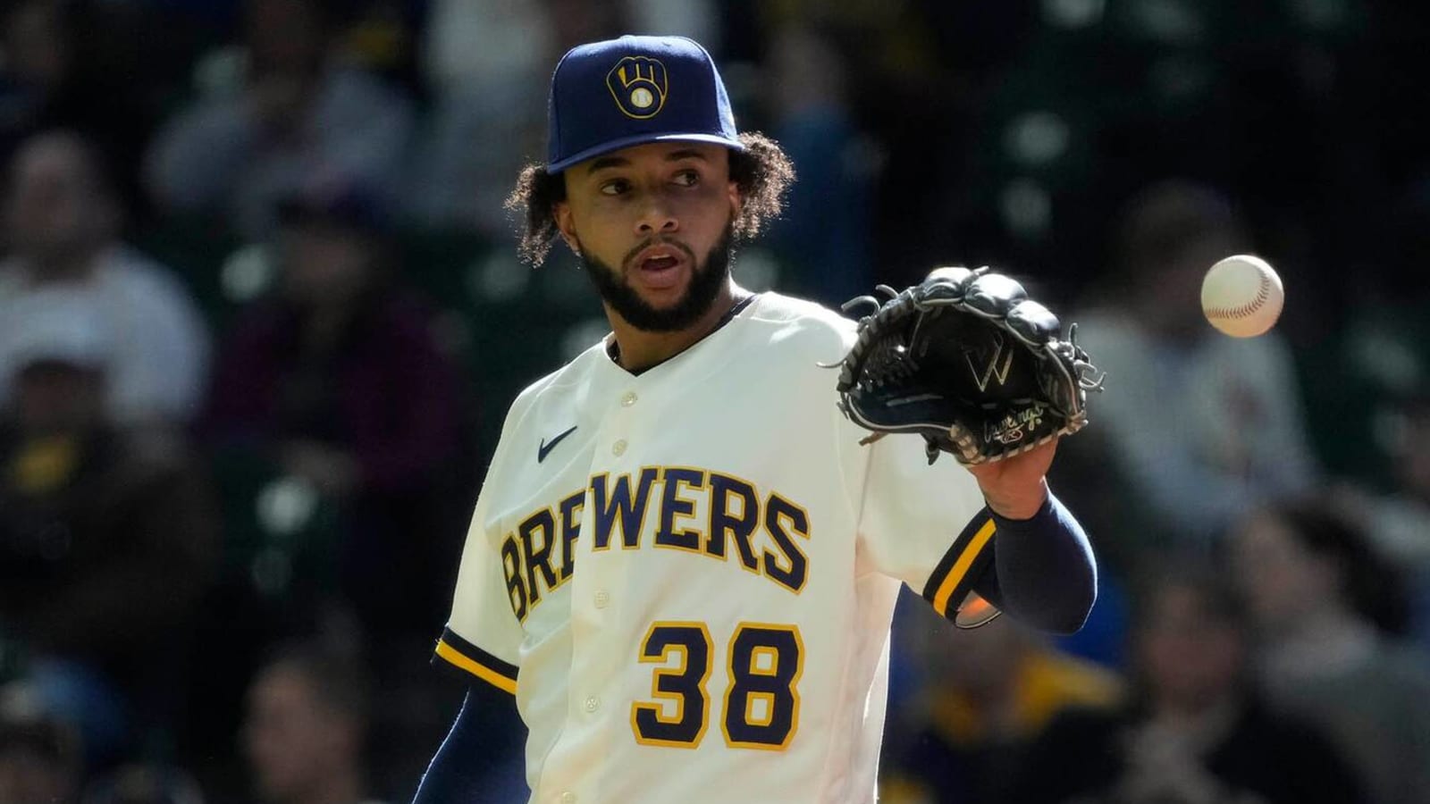 Devin Williams has brutal reaction to Josh Hader trade