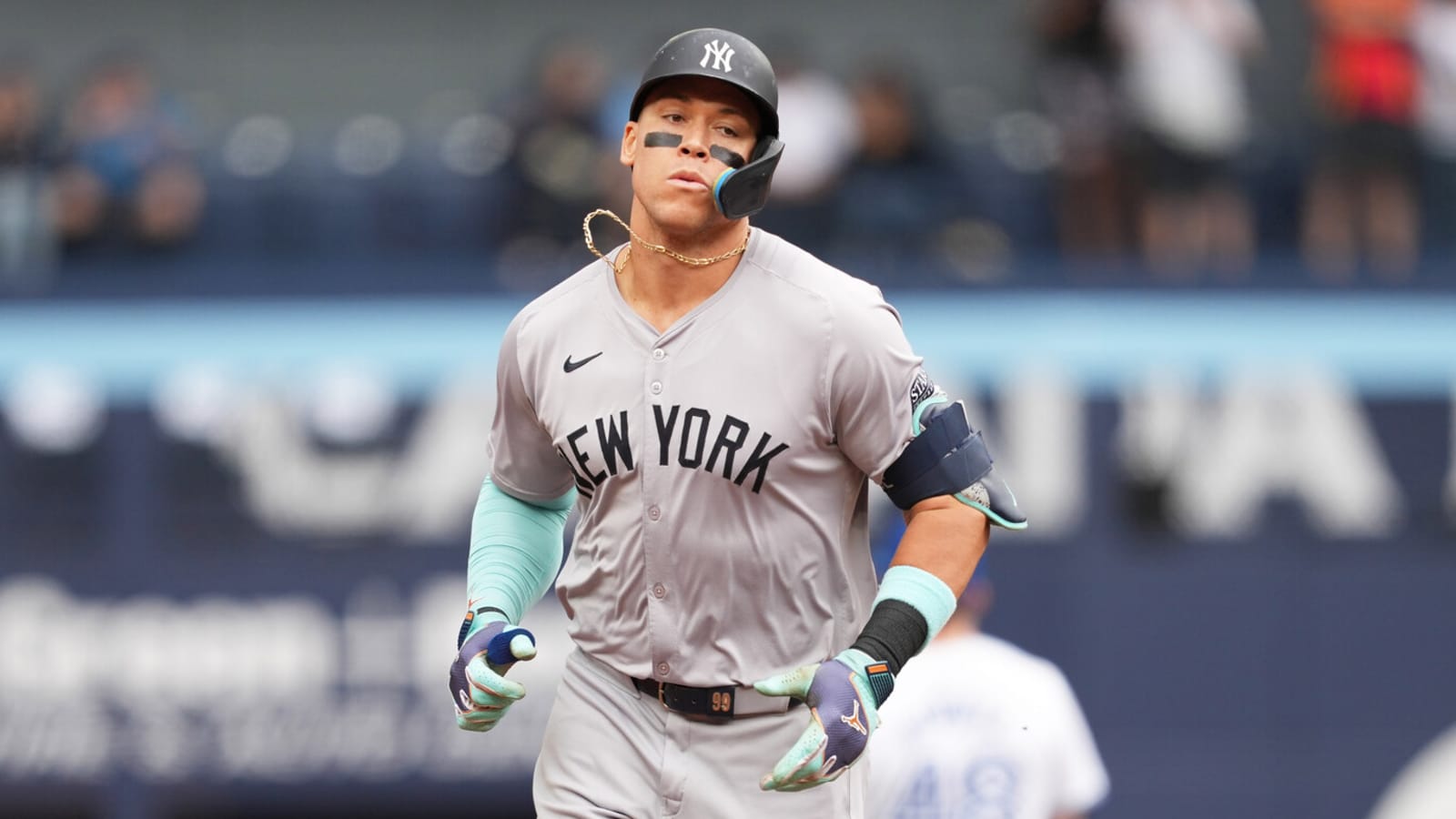 Watch: Yankees stars hit back-to-back HRs vs. Orioles