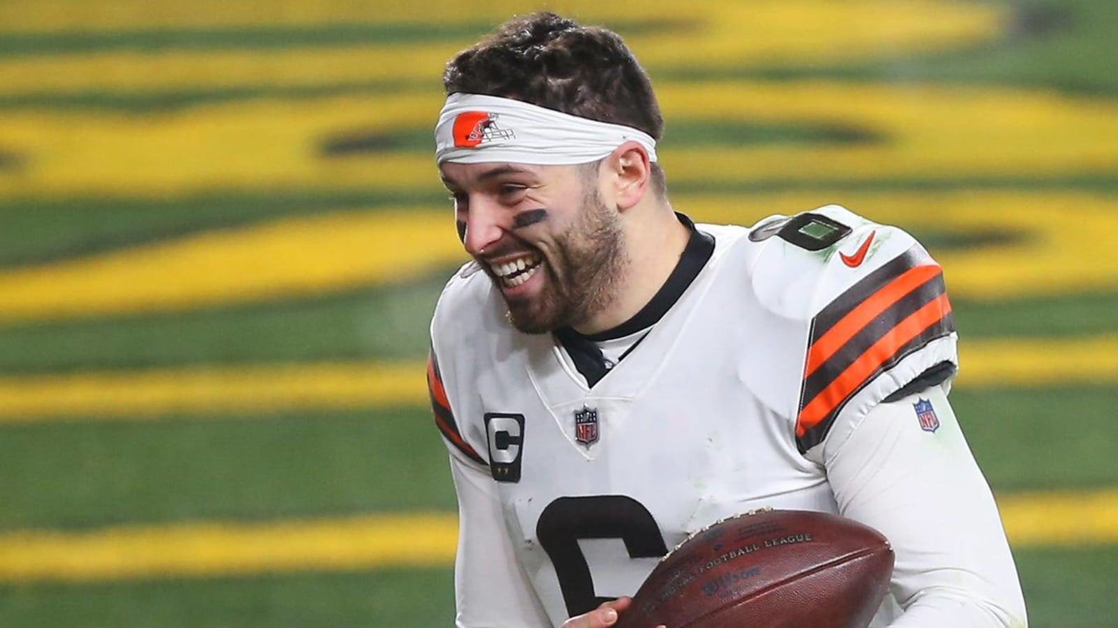 Mayfield reacts to Clowney signing: 'Nice birthday present'