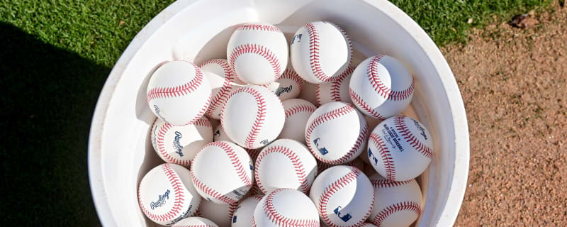 Blue Jays invite Andrew Bash and two others to Spring Training