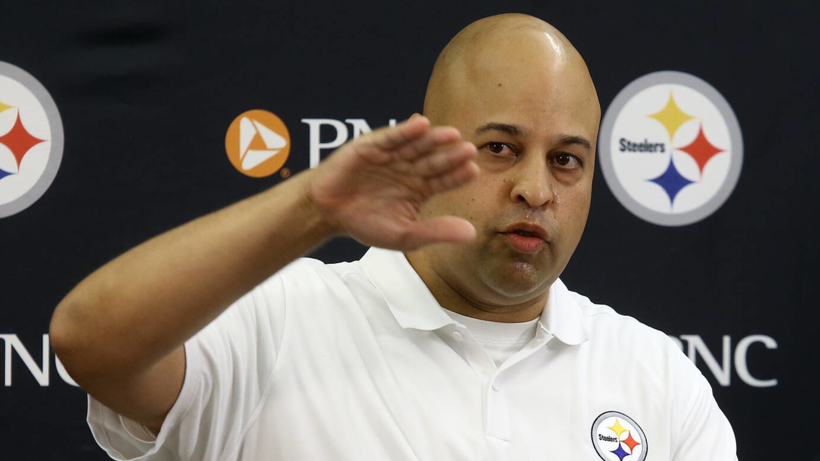 Steelers GM shares honest take on RB salaries Yardbarker