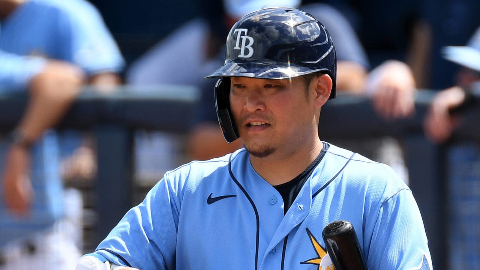 Rays have decision to make regarding Yoshi Tsutsugo