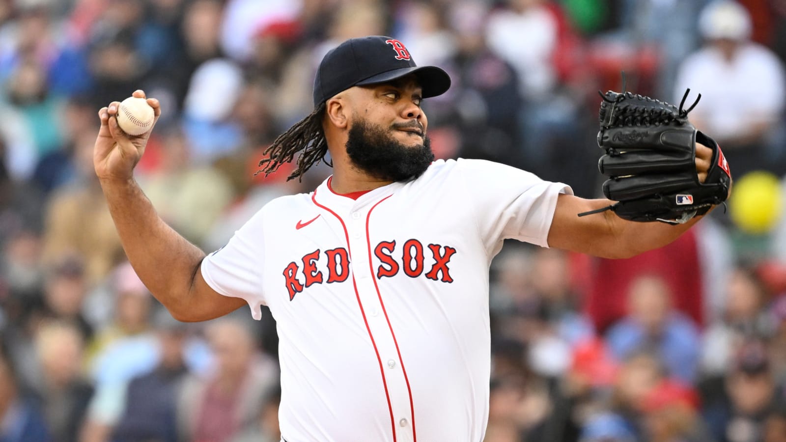 Angels reach deal with All-Star closer