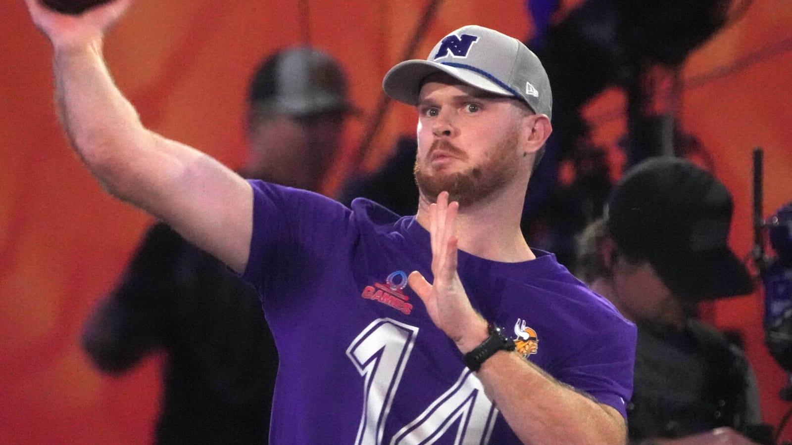 Insider addresses if Browns could target big-name QB