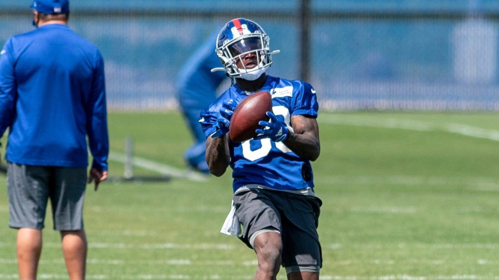 Giants sign first-round pick Kadarius Toney to rookie deal