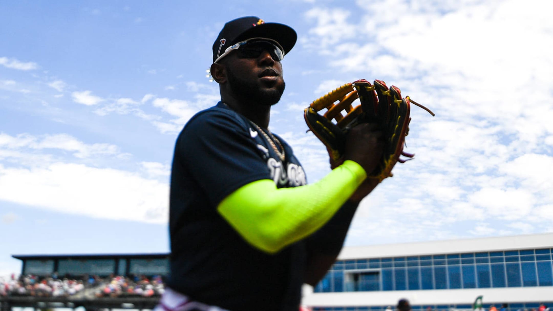 Braves' Marcell Ozuna injured after wife allegedly hit him with a soap dish