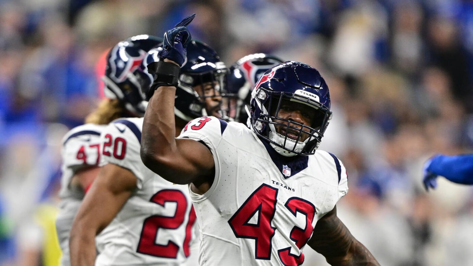 Texans locker room gets wild after beating Colts for playoff spot