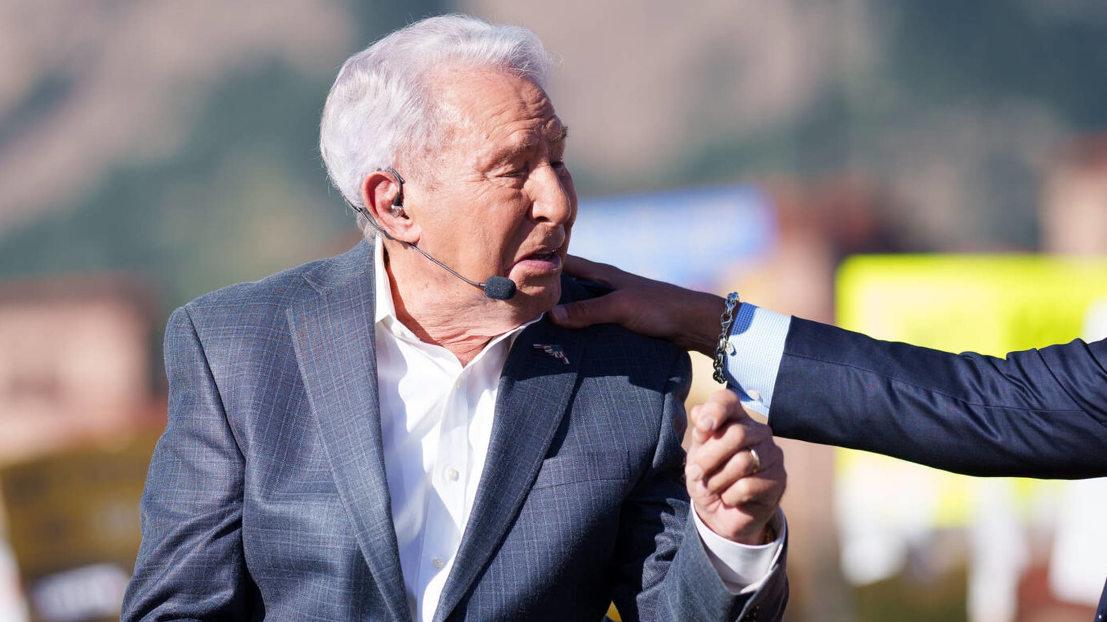 Lee Corso's headgear pick for North Carolina vs. South Carolina