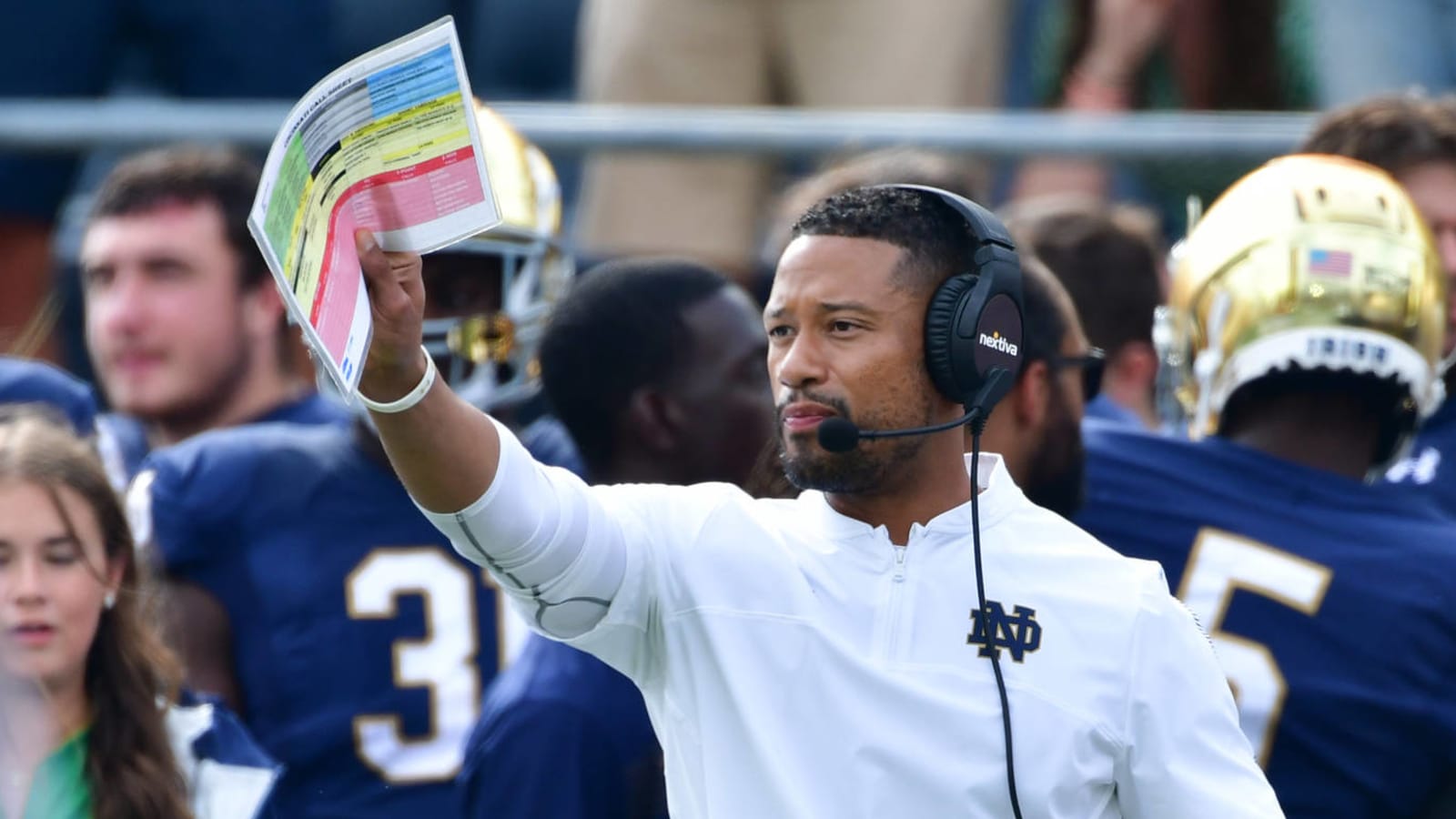 Watch: Marcus Freeman gets huge reception at Notre Dame hockey game