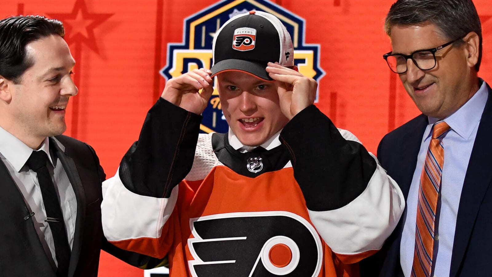 Flyers top prospect expected to be loaned within KHL