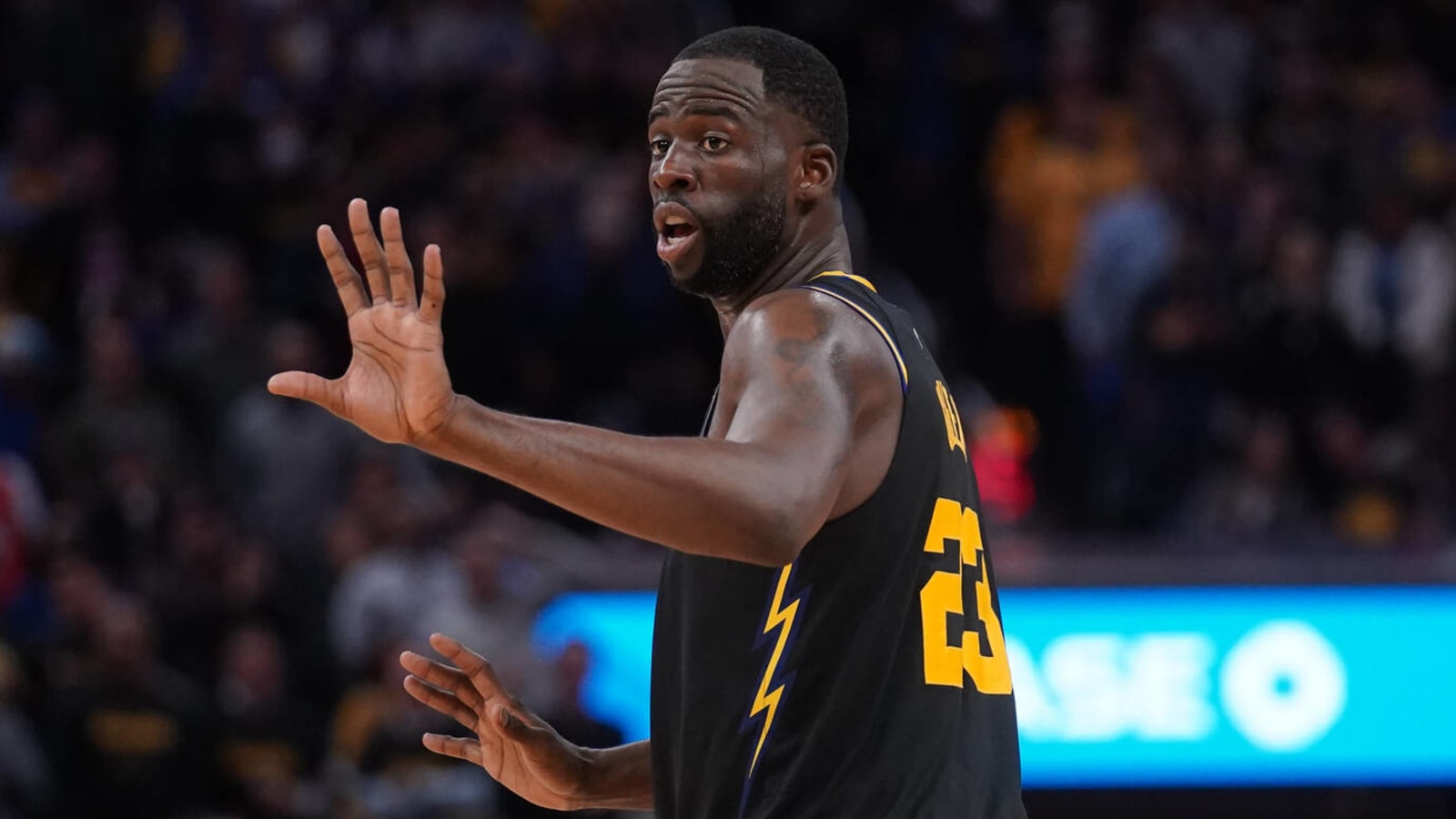 Draymond Green ejected from Game 1 for flagrant foul