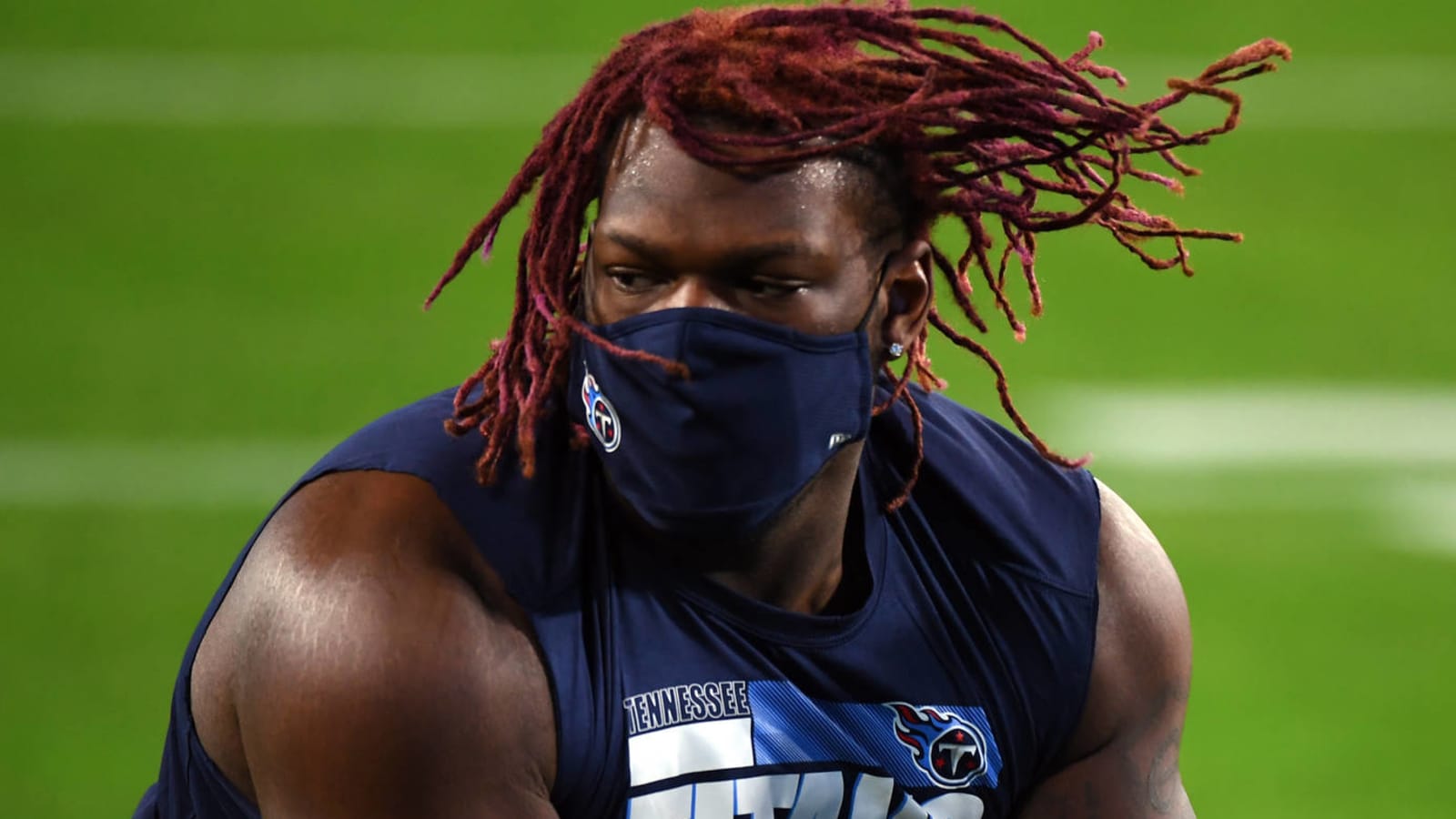 Titans trying to trade 2020 first-round pick Isaiah Wilson