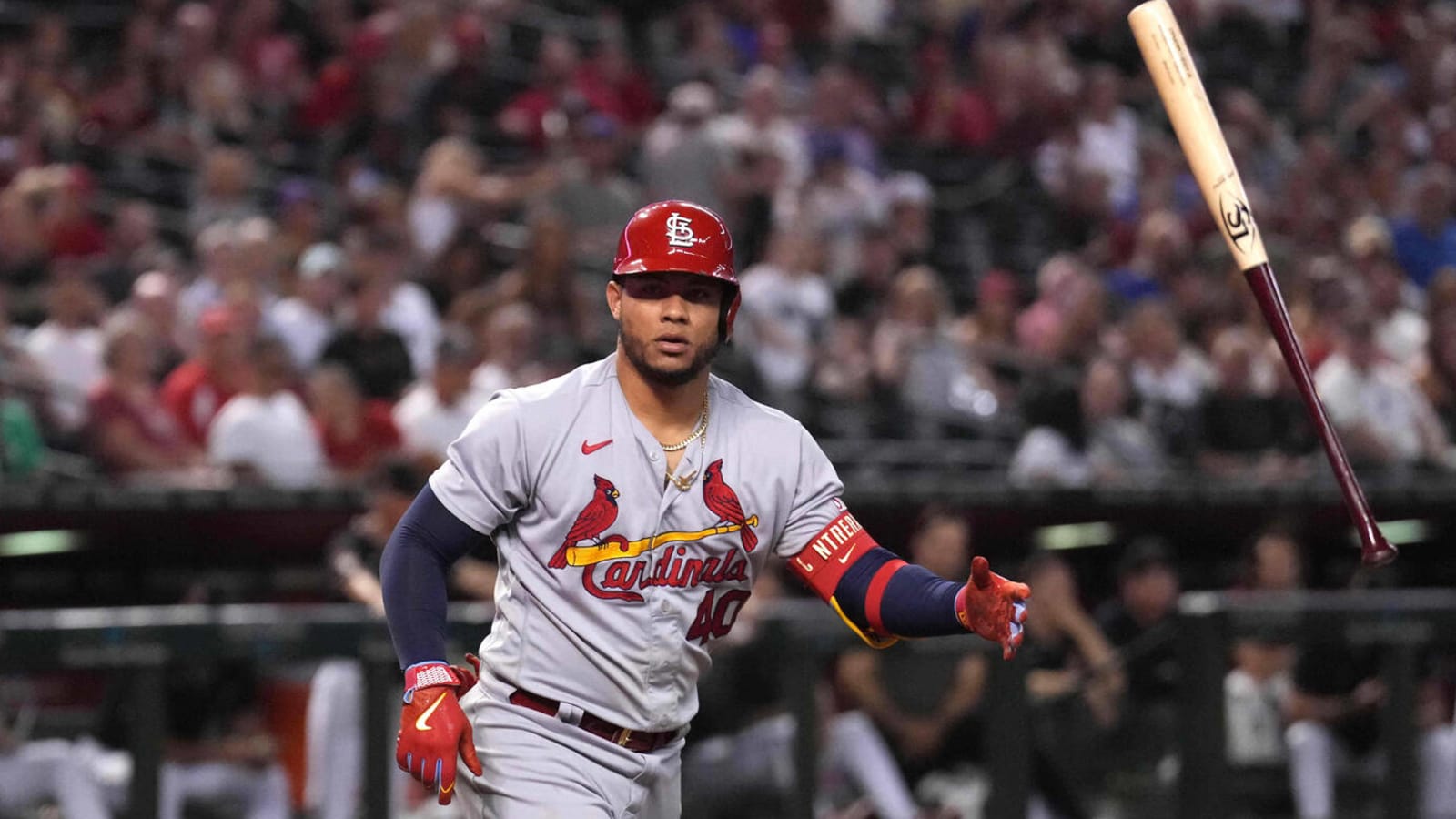 Willson Contreras hits two home runs with parents in attendance