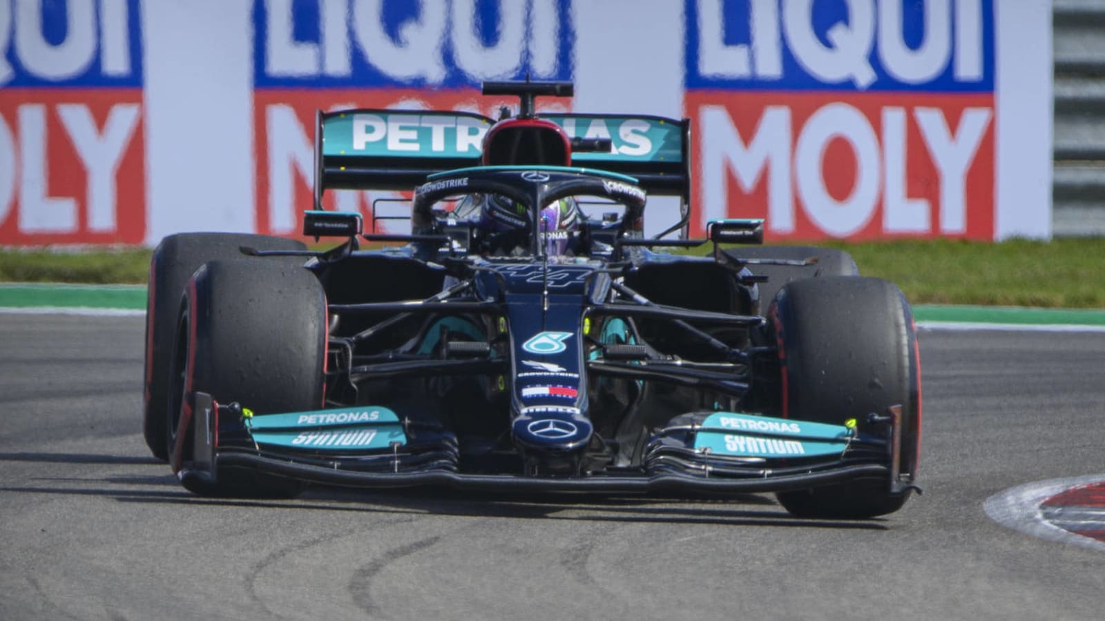 Lewis Hamilton disqualified from Sao Paolo Grand Prix qualifying