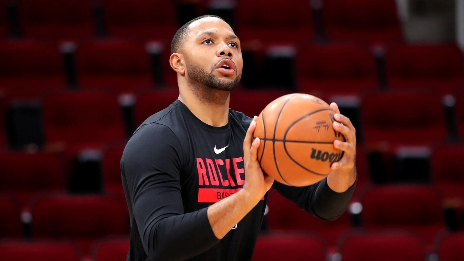 Report: Rockets seeking young player, future first for Eric Gordon