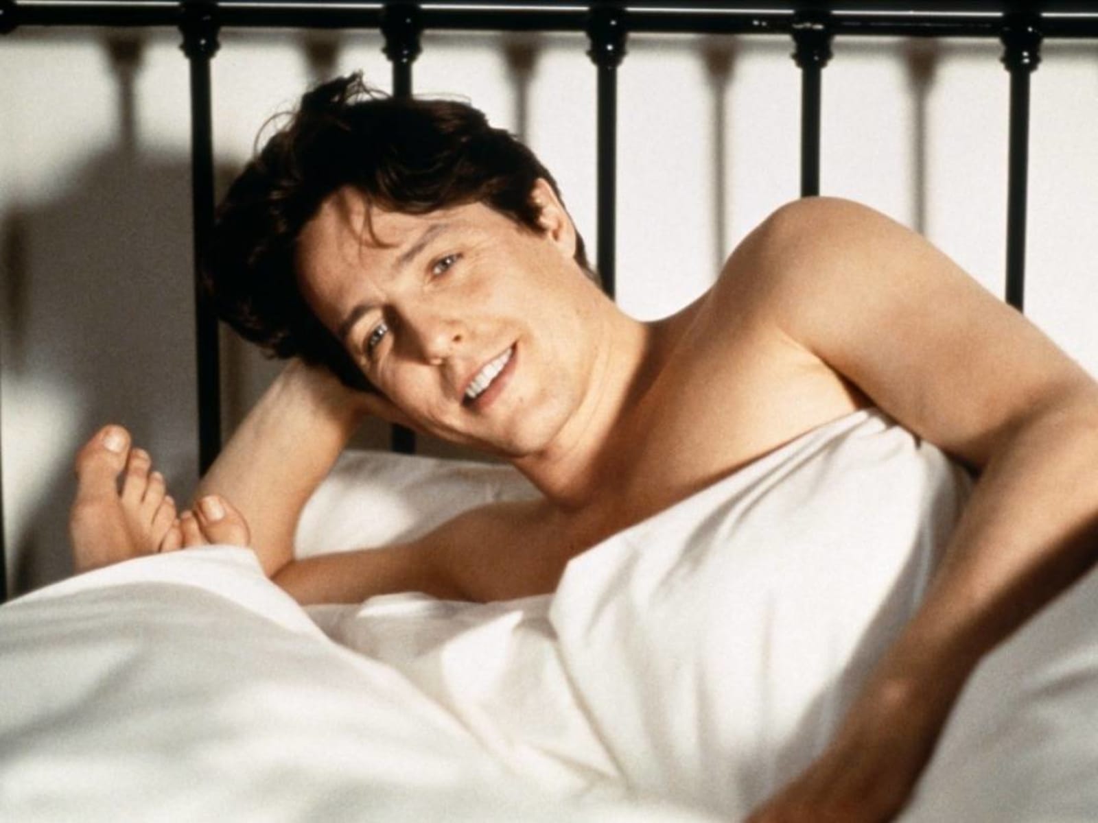 Hugh Grant Dishes on 'Nauseating' 'Notting Hill' Detail – IndieWire