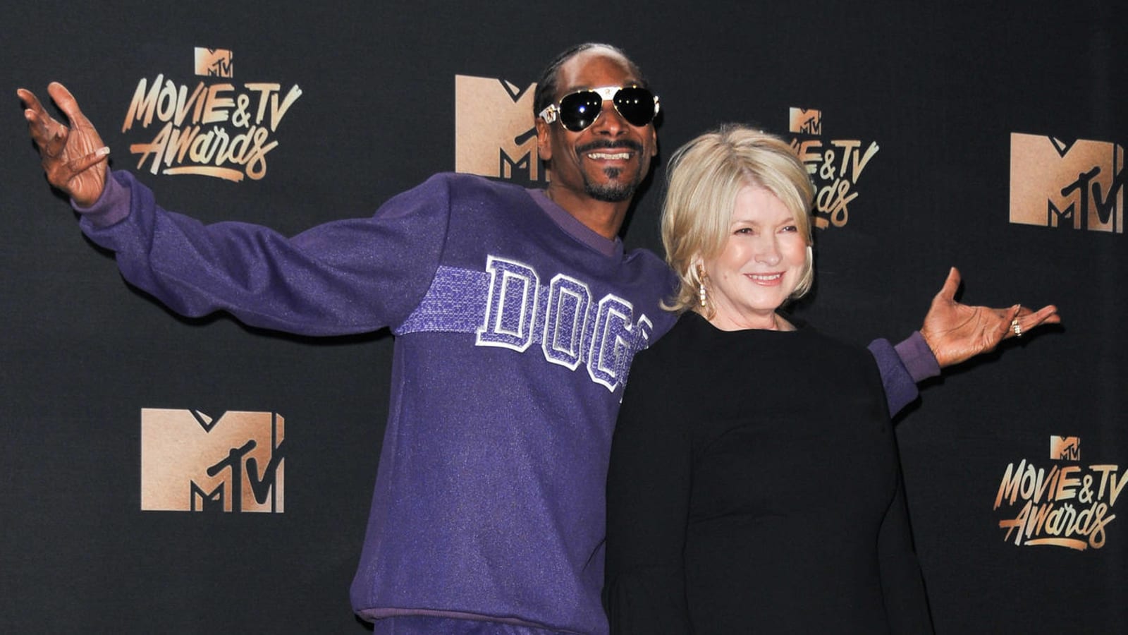 Watch: Snoop Dogg and Martha Stewart play Best Friends Challenge on 'Tonight Show'