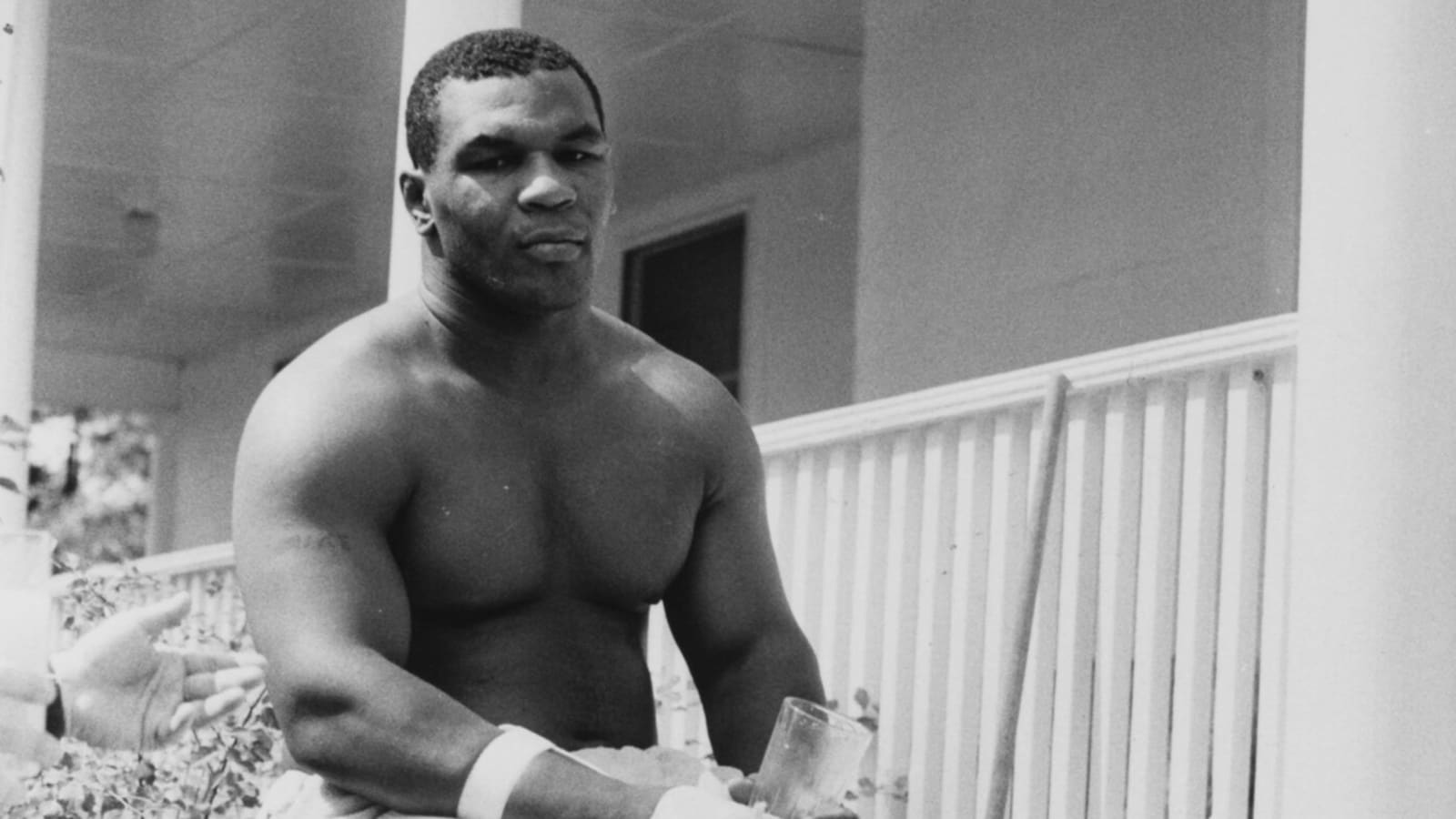 Mike Tyson Becomes the Youngest Heavyweight Champion On This Day in 1986